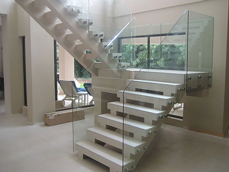 glass_stair_rail_sm